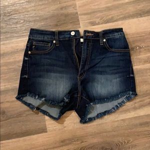 RauCan Jean shorts Large (fit size 8-10)